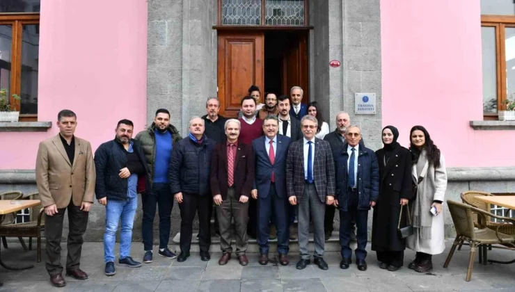 AK Parti Trabzon Büyükşehir Belediyesi Başkan Adayı Ahmet Metin Genç, Trabzon’a iki sanat merkezi yapacağını söyledi