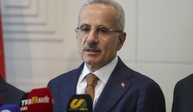 Ulaştırma Bakanı Uraloğlu, Şanlıurfa-Ovaköy arasına 320 kilometrelik yeni bir otoyol inşa edecek