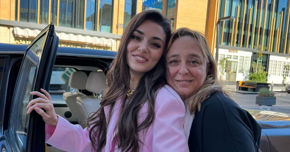 Ünlülerden Ayşe Barım’a destek