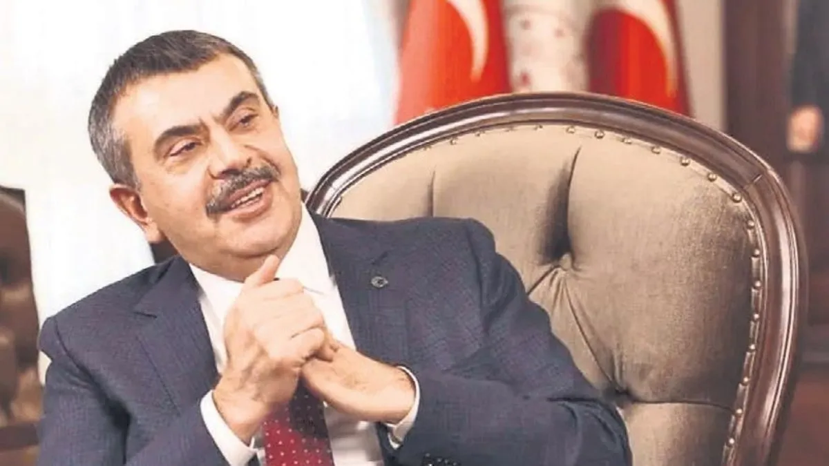 Öğretmen adaylarına akademide 14 ay eğitim